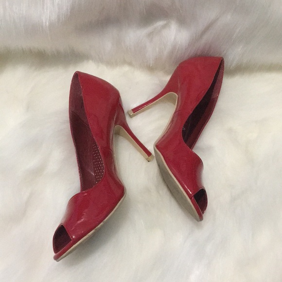 Peep-Toe Pump - Picture 3 of 7